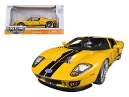 2005 Ford Gt Yellow 1 24 Diecast Car Model By Jada Ford Gt Diecast Cars Car Model