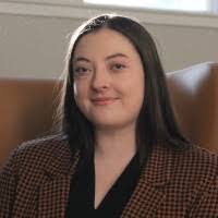 Elizabeth Mullarkey's Instagram, Twitter & Facebook