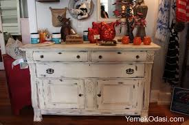 Bugun Ahsap Eskitme Tekniklerinin Neler Oldugunu Inceleyecegiz Ve Ahsap Eskitme Nasil Yapilir Bu Mobilya Fikirleri Kendin Yap Mobilya Degistirilmis Mobilyalar