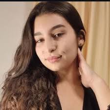 Dunkin employee here! The shift leads and the GM is included (if