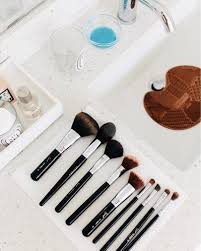 Pin By Fashion Jackson On Beauty Makeup Brushes How To Clean Makeup Brushes Makeup Yourself