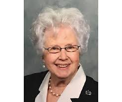 Edward Wargo's Instagram, Twitter & Facebook