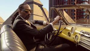 He has many holdings in restaurants, as well as some fashion companies, which brought him 75 million in 2014. Snoop Dogg Flaunts His Net Worth With A Car Collection See It Here Film Daily