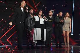 Duo mau y ricky and lali became new coaches for this season. Qxf3rgbvq3lylm