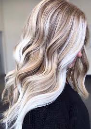 Fresh Balayage Highlights For Long Waves Hair In 2020 Icy Blonde Hair Hair Styles Icy Blonde Hair Color