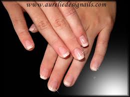 French Manucure En Resine Effet Naturel Ongles Ongles Resine Manucure