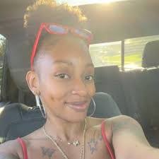 Lasandra Watson's Instagram, Twitter & Facebook