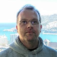 Andrew Leier's Instagram, Twitter & Facebook