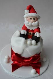 20 Best Santa Claus Cake Designs For Christmas Christmas Celebration All About Christmas Mini Christmas Cakes Christmas Cake Designs Christmas Cake