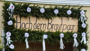 Und schon kommst du weiter. Mostviertler Hochzeits Checkliste Mal Anders Das Schloss An Der Eisenstrasse