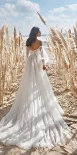 Bohemian Wedding Dress Ideas You Were Looking In 2021 Dream Wedding Ideas Dresses Bohemian Wedding Dress Beautiful Wedding Dresses