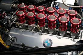 bmw v12 bmwclassiccars ベントレー パガーニ エンジン