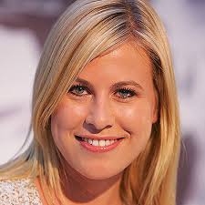 To connect with nadine, sign up for facebook today. Nadine Kruger Die Moderatorin Ist Schwanger Bunte De