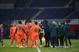 Pode também receber notificações dos golos de qualquer jogo que lhe interesse, na página do mesmo. Jogo Entre Psg E Istanbul Basaksehir E Suspenso Depois De Caso De Racismo Poder360