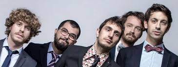 Re fare pace per bombardare. Lo Stato Sociale Una Vita In Vacanza Lyrics