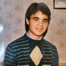 Happy retirement to Dr. Robert Allaway! 🎉 After an incredible 28 years  filled with laughs, stories, and countless pairs of glasses, it's hard to  imagine our Chase and Shuswap offices without you.