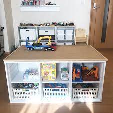 まりさんはinstagramを利用しています 2018 01 12 プレイテーブルをプチ改良しました 先日我が家に遊びに来てくれたお友達がプレイ テーブルを見て気に入ってくれて家で作ってくれました お友達宅でのアレンジで横置きのカ プレイテーブル 子供部屋 収納 100