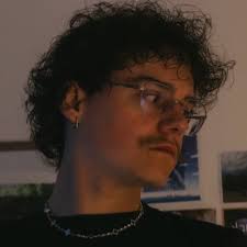 Luco_Curtis (@LucCourtois1)