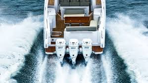 Whats The Best Color For Your Boat Power Motoryacht
