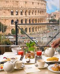 Roma Com Gisela Posted On Instagram Dica De Cafe Da Manha Em Roma Em Um Lugar Sensacional Restaurante Aroma Em Frente Ao Colise In 2020 History Facts Rome Italy
