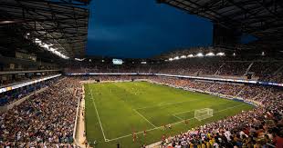 Le dixième plus grand stade du monde se trouve à sydney, en australie. Les 5 Plus Grands Stades Du Monde