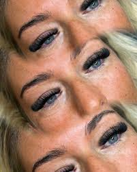 Profile for Glam by Niamh Fox