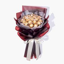 Ferrero collection includes the following varieties: Bouquets Coklat Ferrero Rocher Chocolates Flowers Delivery Flower Chimp