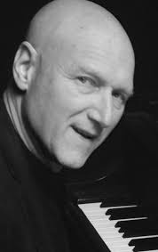 Piano Karaoke with Stefan Kukurugya