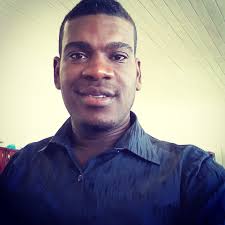 Lloyd Thomas Jr: “I believe that knowledge + discipline = success”