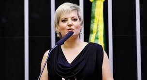 O registro é resultado de declarações do parlamentar durante uma live. Bancada Feminina Manifesta Apoio A Joice Hasselmann Prisma R7 R7 Planalto