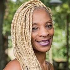 Carolyn Herring's Instagram, Twitter & Facebook