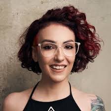 Emily Pauley's Instagram, Twitter & Facebook