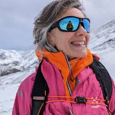 Adela Blanco (@adecots)