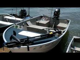 I made some modifications to better suite the way i want to use completely restored and customized jon boat paired with evinrude 15hp. 14ft Modified Jon Boat Youtube Aluminum Fishing Boats Jon Boat Boat