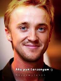 Jade Grogan's Instagram, Twitter & Facebook