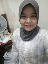 Bagi ada yang mengenal orang ini bisa inbox saya, nama nya siti nur  fadila/eva pergi meninggalkan rumah dan anaknya yang masih kecil, juga  meninggalkan tanggung jawab perkerjaan. Alamat asli klampok singosari,  kabupaten