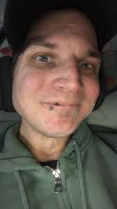 Hello everyone, I am new to London ON and looking to meet new people, make  friends and be part of volunteering activities. 🙂