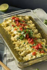 Green Chile Enchiladas With White Queso Made With Boneless Skinless Chicken Breasts Or G Green Chicken Enchiladas Easy Beef Enchiladas Green Enchilada Recipe