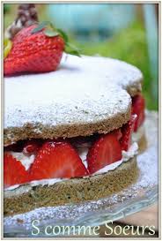 Dacquoise Aux Fraises Creme Au Mascarpone Et Au Citron Vert Recette Dessert Fraise Alimentation Recette Dessert