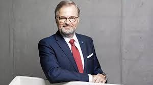 Die konservative koalition spolu konnte sich dagegen knapp gegen die partei ano des derzeitigen ministerpräsidenten babiš durchsetzen. Right Wing Eurosceptic Petr Fiala Is New Czech Prime Minister Eu Today