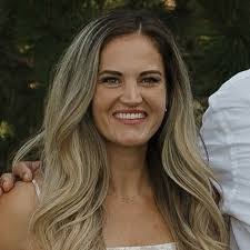 Lauren Acker's Instagram, Twitter & Facebook