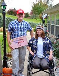 I was watching forrest gump last night with my girlfriend and she came to a realization. 33 50 Shades Of Gump Ideas Forrest Gump Forest Gump Forrest