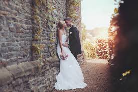 Trägt der bräutigam einen frack? Hintergrundbilder Manner Frau Liebe Fotografie Kleid Paar Hochzeitskleid Braute Romantik Mann Hochzeit Braut Foto Brautigam Zeremonie Brautkleid 2048x1365 S1921323 207490 Hintergrundbilder Wallhere