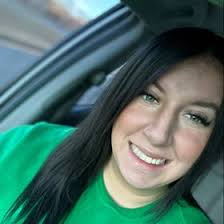 Jaclyn Holmes (jaclynkholmes)