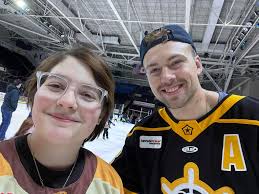 Can I bring an escooter/skate into a Mariners game?