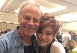 Holly is not the person for Robert. They had their time together and it's  over. I think Robert snd Diane would be so interesting and entertaining to  watch. I hope the writers