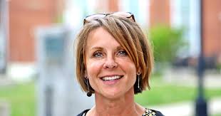 Concerned citizens' letter highly critical of Bradshaw, informed court's  funding cut