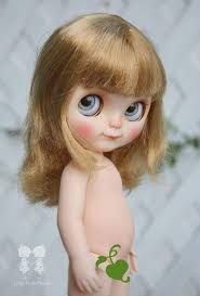 Kewpie-inspired custom Blythe doll by 'Little Dolls Room'