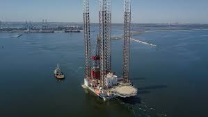 România va depinde din ce în ce mai mult de importuri, fără gazele din marea neagră, a indicat aceasta. Gaze Din Marea NeagrÄ Prima PlatformÄ De ExtracÈie A Bsog Este Pe JumÄtate Gata Gazoductul Spre ÈÄrm Terminat In Acest An Cursdeguvernare Ro Cursdeguvernare Ro