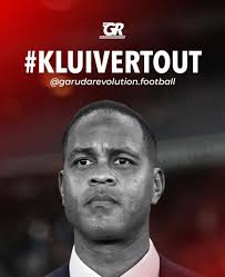 Liga 2 awal musim sampai di pertengahan 8 besar sebelum masuknya BUdi ,  Rian pilihan utama pas liga 2, tembok kokoh kalah itu, liga 1 awal musim  posisi sama Fabiano, tapi saat